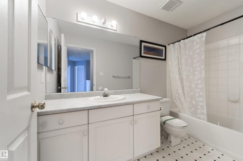 123 1670 Jamha Road, Edmonton, AB - Indoor Photo Showing Bathroom