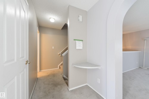 123 1670 Jamha Road, Edmonton, AB - Indoor Photo Showing Other Room
