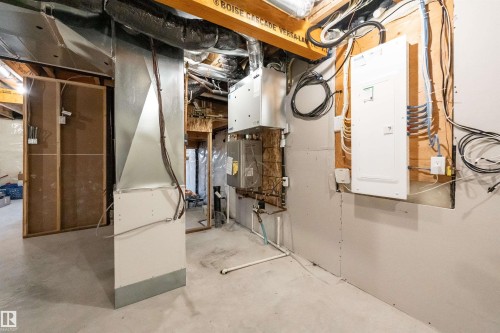 2120 Muckleplum Crescent, Edmonton, AB - Indoor Photo Showing Basement