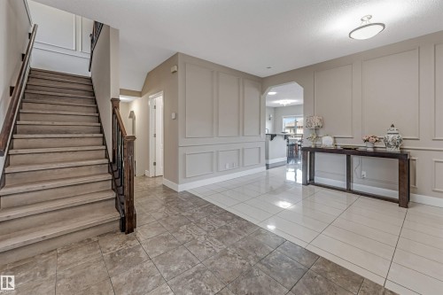 5156 2 Avenue, Edmonton, AB - Indoor Photo Showing Other Room