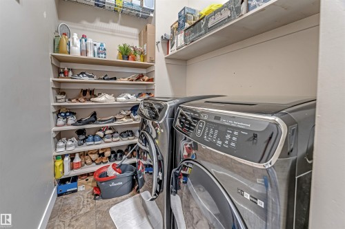 5156 2 Avenue, Edmonton, AB - Indoor Photo Showing Laundry Room