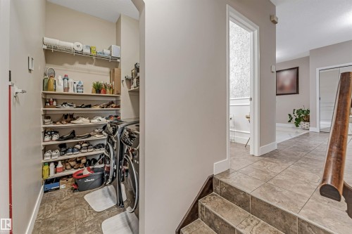 5156 2 Avenue, Edmonton, AB - Indoor Photo Showing Other Room