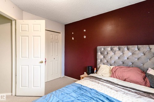 5428 202 Street, Edmonton, AB - Indoor Photo Showing Bedroom