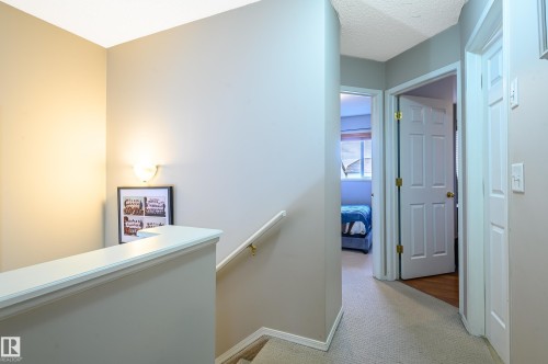 5428 202 Street, Edmonton, AB - Indoor Photo Showing Other Room