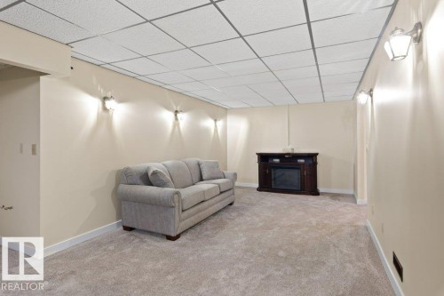 33 Fenwick Crescent, St. Albert, AB - Indoor