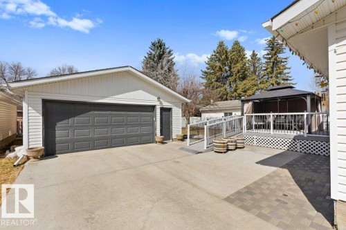33 Fenwick Crescent, St. Albert, AB - Outdoor With Deck Patio Veranda With Exterior