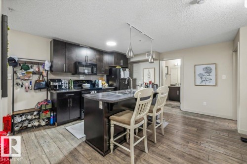 113 5510 Schonsee Drive, Edmonton, AB - Indoor