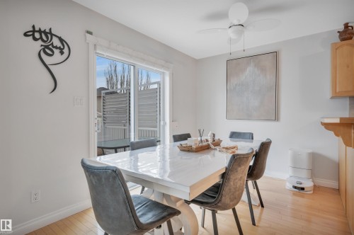 183 Castle Drive, Edmonton, AB - Indoor Photo Showing Dining Room