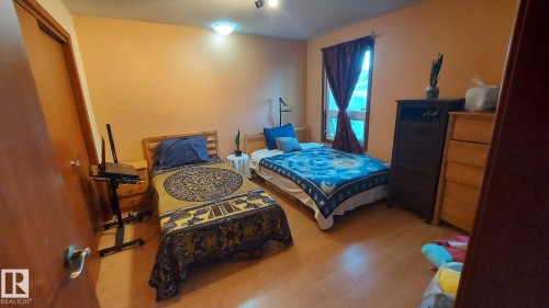 16305 109A Avenue, Edmonton, AB - Indoor