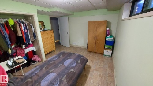 16305 109A Avenue, Edmonton, AB - Indoor