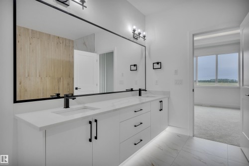 700 Bank Drive, Leduc, AB 