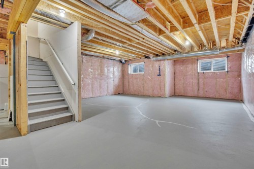 700 Bank Drive, Leduc, AB 