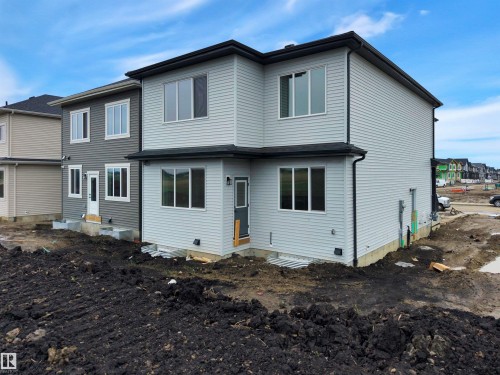 700 Bank Drive, Leduc, AB 