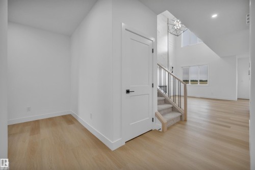 700 Bank Drive, Leduc, AB 