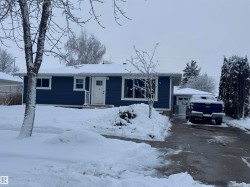 9712 101 Avenue Westlock, AB T7P 1Z4