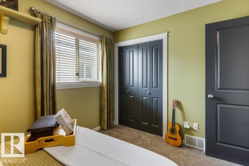 17 Donald Place, St. Albert, AB - Indoor Photo Showing Bedroom