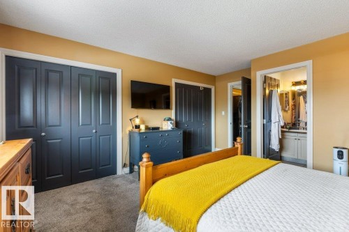 17 Donald Place, St. Albert, AB - Indoor Photo Showing Bedroom