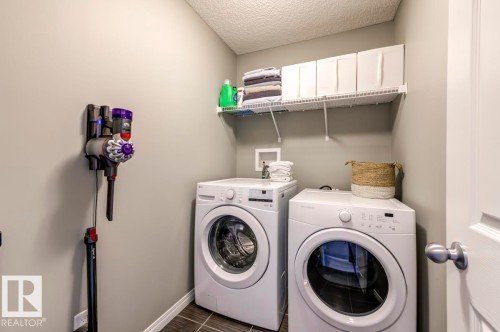 5487 Crabapple Loop Sw, Edmonton, AB - Indoor Photo Showing Laundry Room