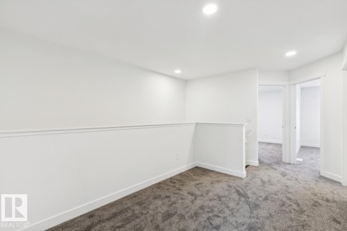 47 710 Mattson Drive Sw, Edmonton, AB - Indoor Photo Showing Other Room