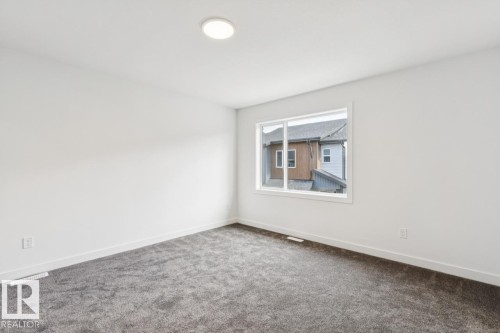 47 710 Mattson Drive Sw, Edmonton, AB - Indoor Photo Showing Other Room