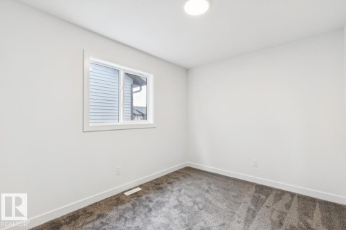 47 710 Mattson Drive Sw, Edmonton, AB - Indoor Photo Showing Other Room