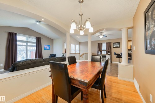 7 Hilldowns Drive, Spruce Grove, AB - Indoor Photo Showing Dining Room