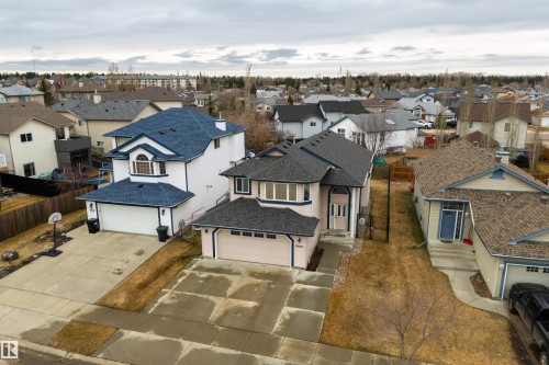 7 Hilldowns Drive, Spruce Grove, AB - Outdoor