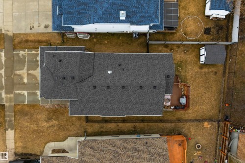 7 Hilldowns Drive, Spruce Grove, AB - Outdoor