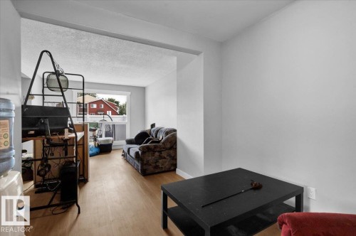 13225 47 Street, Edmonton, AB - Indoor