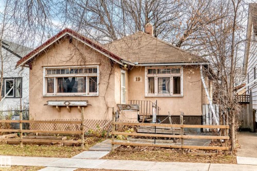 11619 96 Street, Edmonton, AB - Outdoor