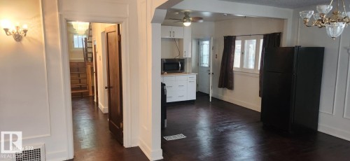 11619 96 Street, Edmonton, AB - Indoor Photo Showing Other Room