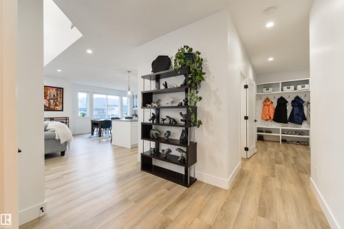 36 Avonlea Way, Spruce Grove, AB - Indoor