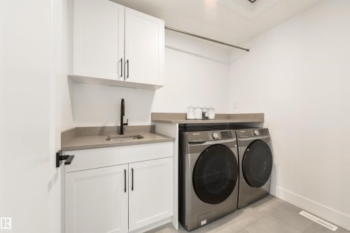 36 Avonlea Way, Spruce Grove, AB - Indoor Photo Showing Laundry Room