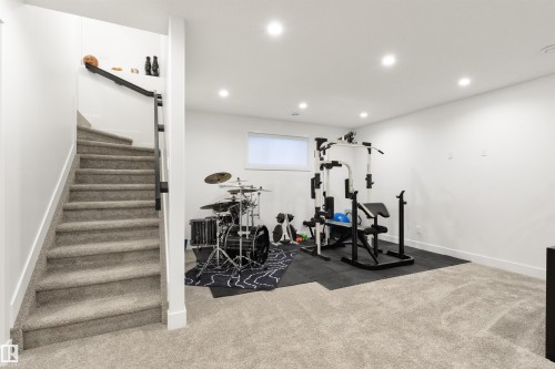 36 Avonlea Way, Spruce Grove, AB - Indoor
