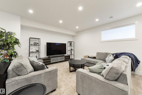 36 Avonlea Way, Spruce Grove, AB - Indoor