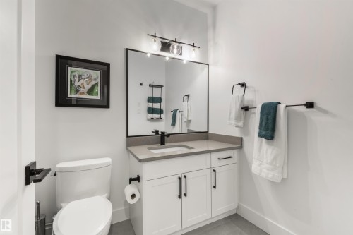 36 Avonlea Way, Spruce Grove, AB - Indoor Photo Showing Bathroom