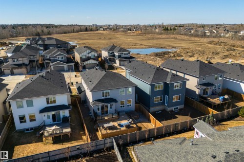 36 Avonlea Way, Spruce Grove, AB - Outdoor