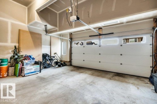 158 Jennifer Crescent, St. Albert, AB - Indoor Photo Showing Garage