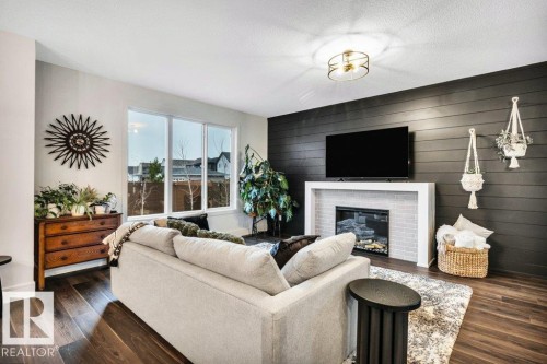 158 Jennifer Crescent, St. Albert, AB - Indoor Photo Showing Living Room With Fireplace