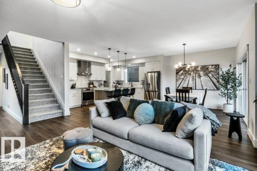 158 Jennifer Crescent, St. Albert, AB - Indoor Photo Showing Living Room