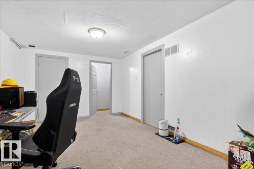 256 Callingwood Place, Edmonton, AB - Indoor