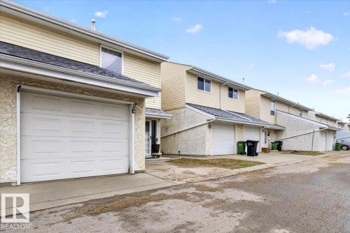 256 Callingwood Place, Edmonton, AB - Outdoor With Exterior