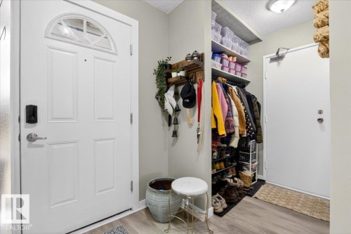 256 Callingwood Place, Edmonton, AB - Indoor