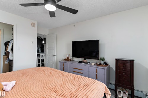 402 6084 Stanton Drive, Edmonton, AB - Indoor Photo Showing Bedroom