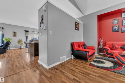 4617 163A Avenue, Edmonton, AB - Indoor