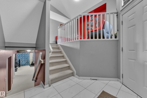 4617 163A Avenue, Edmonton, AB - Indoor Photo Showing Other Room