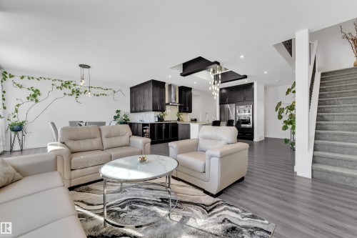 196 Edgewater Circle, Leduc, AB - Indoor Photo Showing Living Room