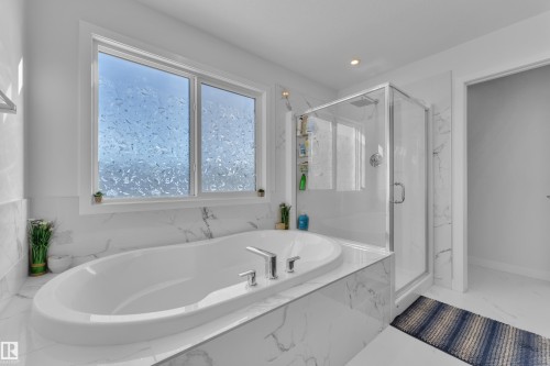 196 Edgewater Circle, Leduc, AB - Indoor Photo Showing Bathroom