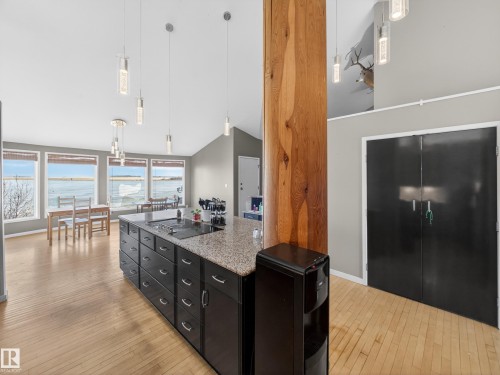 48208 Range Road, Rural Beaver County, AB - Indoor Photo Showing Kitchen With Upgraded Kitchen