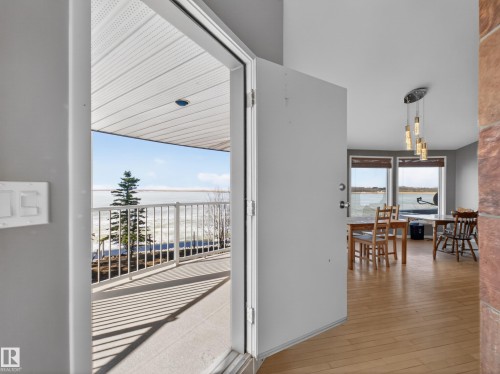 48208 Range Road, Rural Beaver County, AB - Indoor